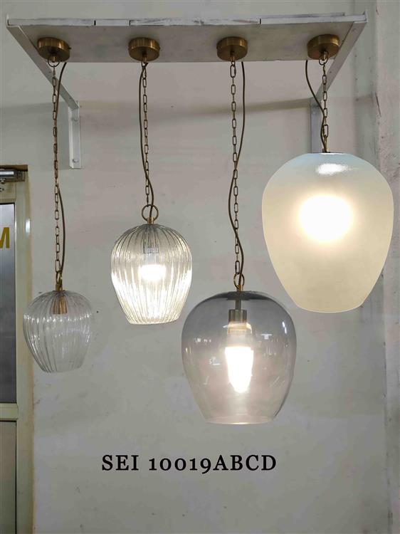 GLASS PENDENT LAMP IN 4 SIZES